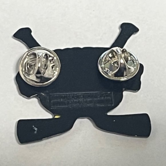 *NEW Gulf Coast Flames Youth Hockey USA Lapel Hat Tack Pin 1.5" - Picture 4 of 8